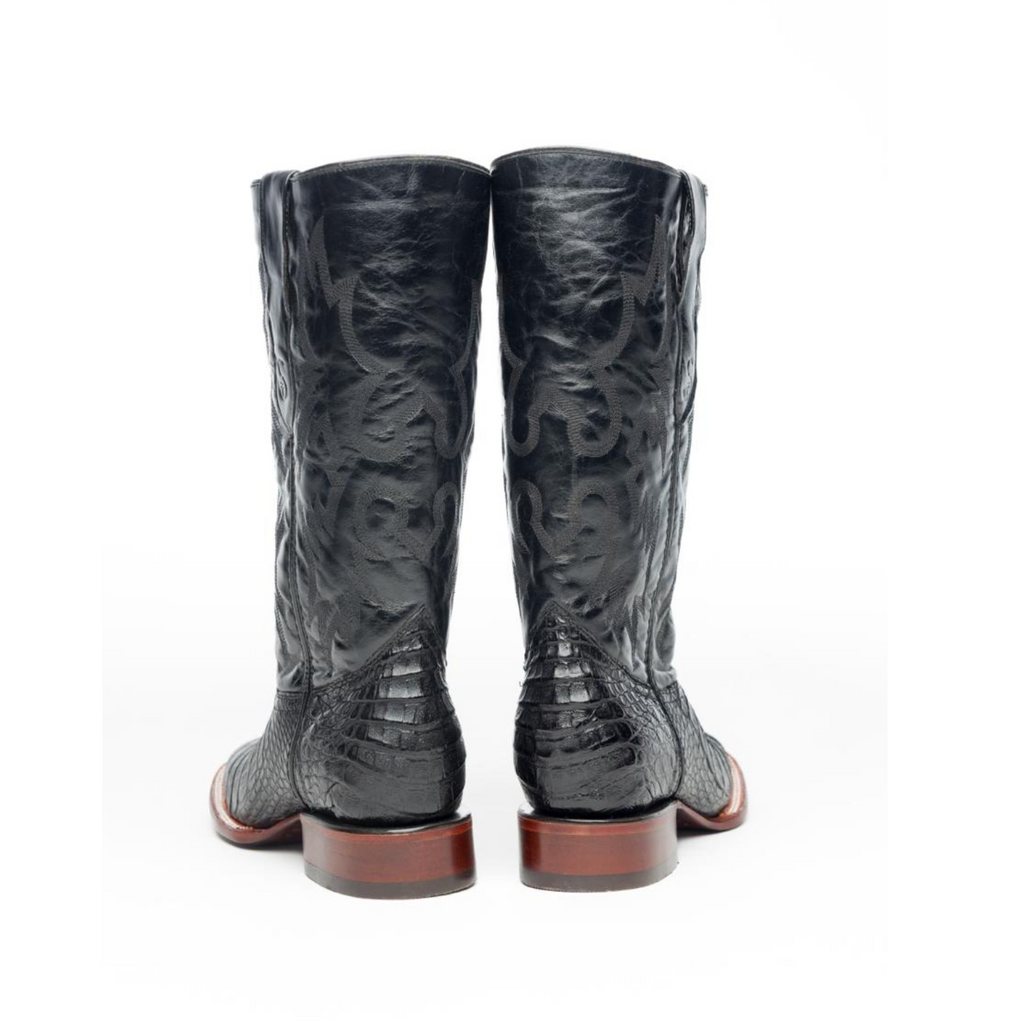 Materials That Make Boots Weather-Resistant