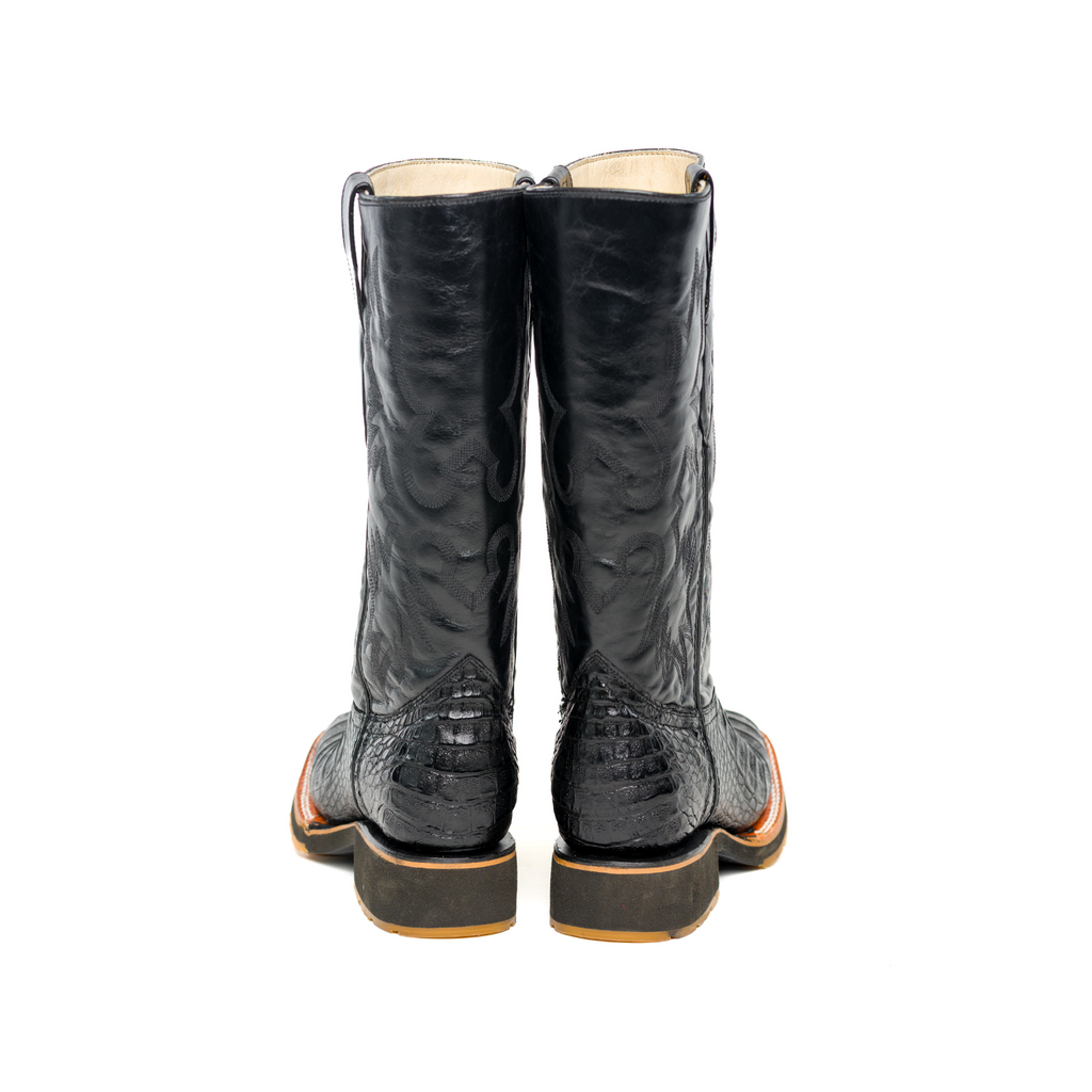 Leather Types: Pros and Cons for Boot Wear